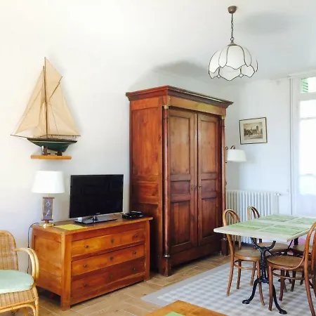 Therese Appartement *