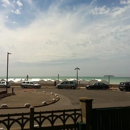 Therese 公寓 梅尔·莱斯·拜恩斯