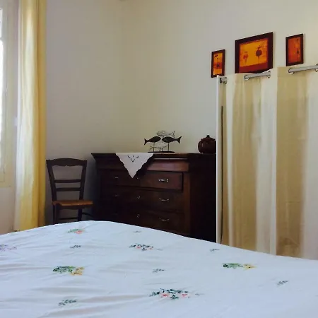 公寓 Therese 梅尔·莱斯·拜恩斯